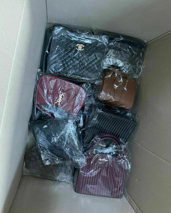 Woman bags & purse pallets - Image 2